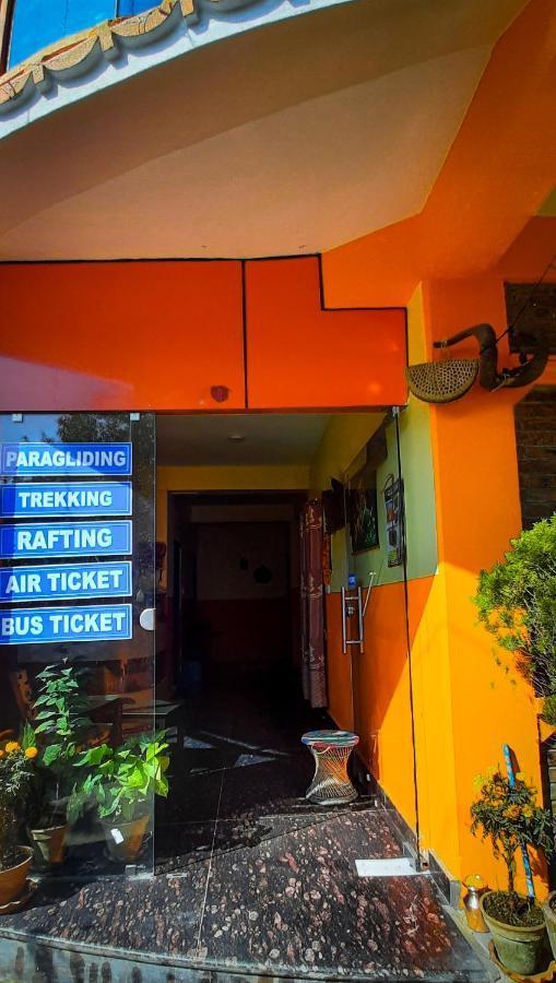 The Maple Inn Pokhara Exterior foto